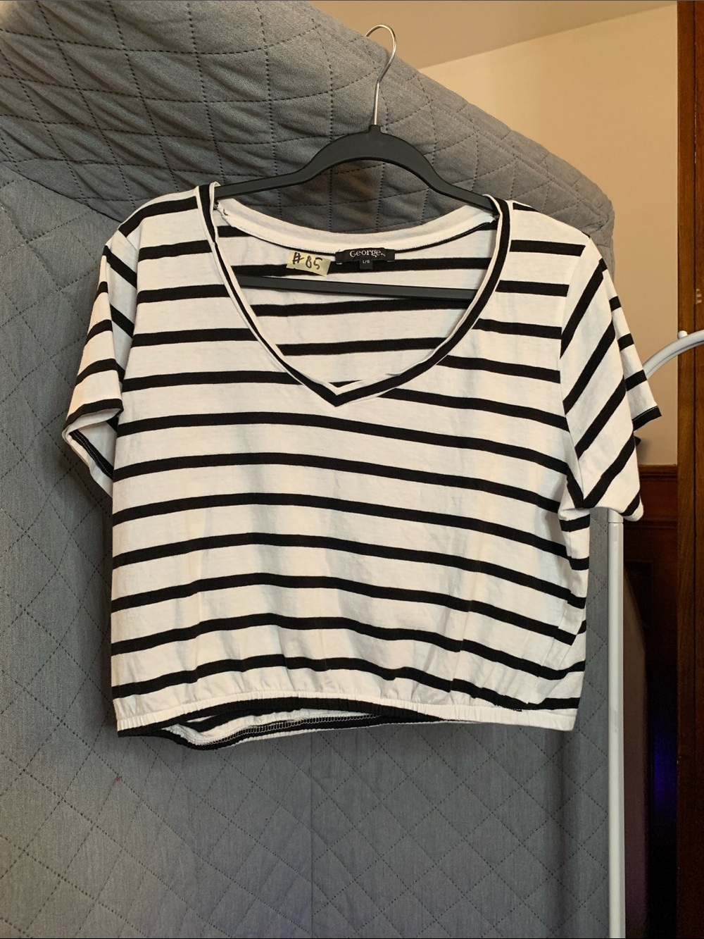 George Black and White Striped V-Neck Cropped Tee